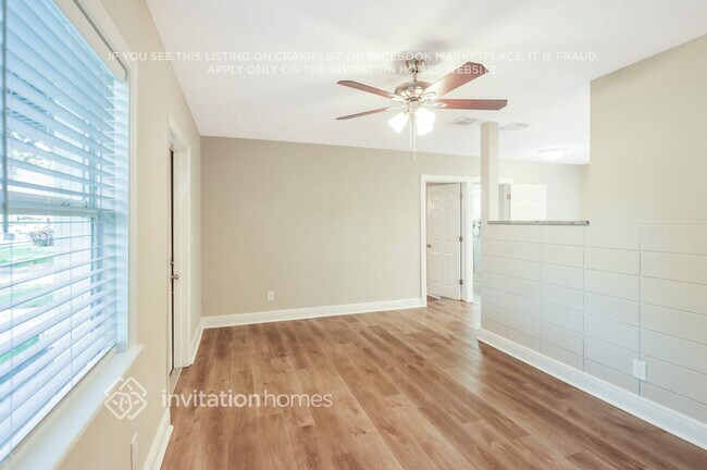 Foto del edificio - 6023 67th Ave N