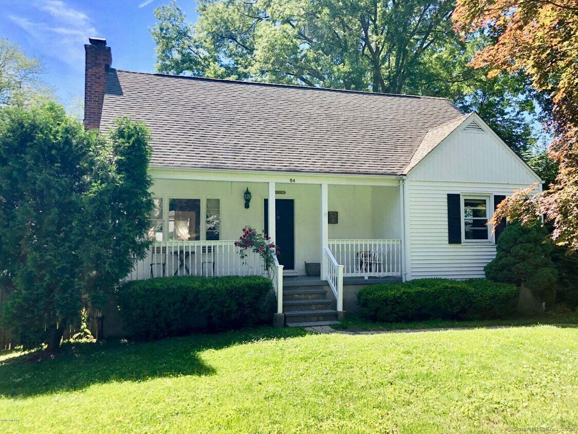 Foto principal - 84 Indian Field Rd