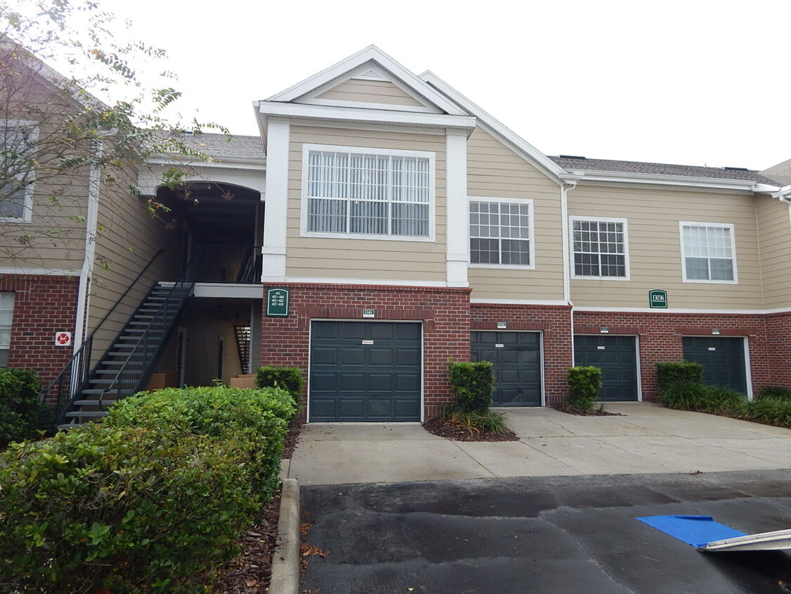 Foto principal - 2 Bed 2 Bath Condo In Plantation Park Near...