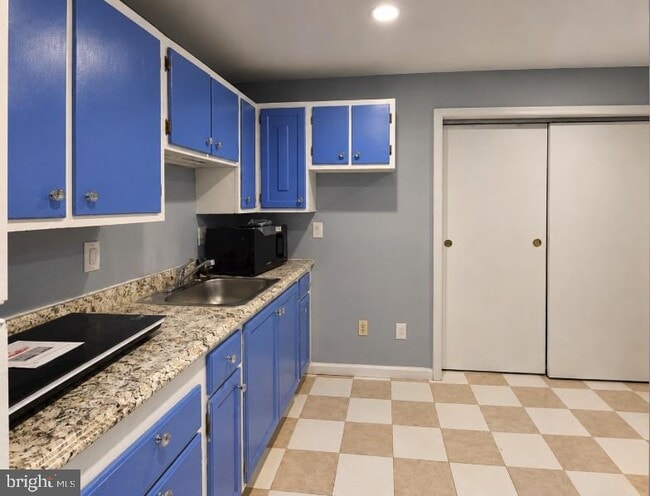 Foto del edificio - 9105 Chesley Knoll Ct