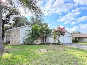 Building Photo - 12912 Pegasus St