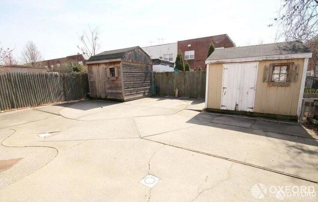 Building Photo - 108 Jules Drive