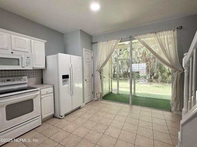 Foto del edificio - 3548 Lone Tree Ln