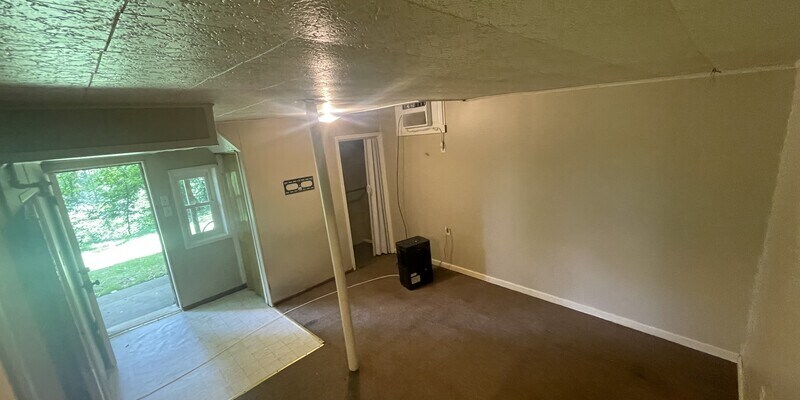 Primary Photo - 1537 Ravinia Road