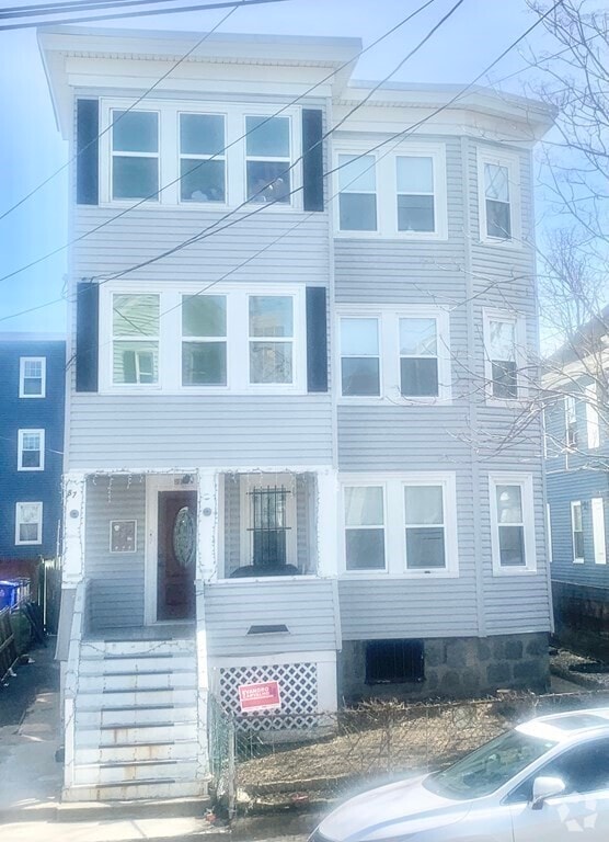 Building Photo - 87 Westville St