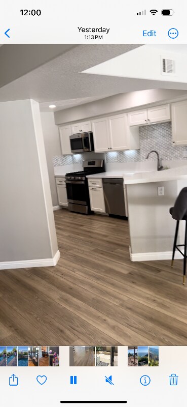Building Photo - 8040 E Goldenrod Ln