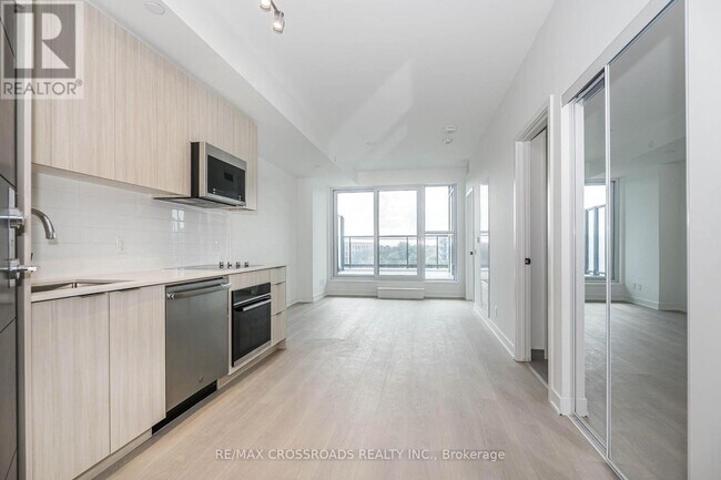 Building Photo - 20 Deans Dr