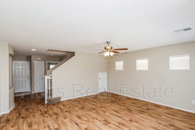 Building Photo - 5264 Emelita St