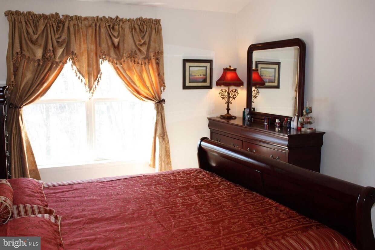 Foto principal - 21553 Welby Terrace