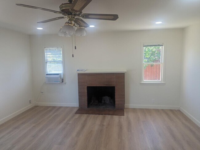 Foto del edificio - 485 S Fair Oaks Ave