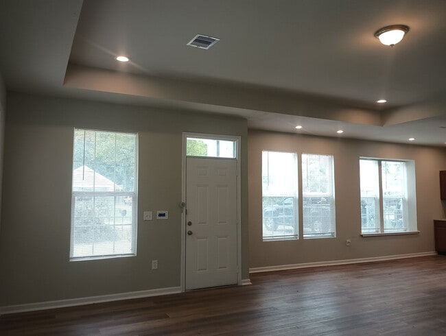 Building Photo - 2 bed / 2 bath home in Jefferson County. M...