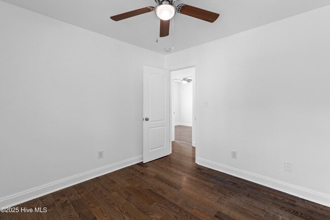 Building Photo - 104 Wild Blossom Dr