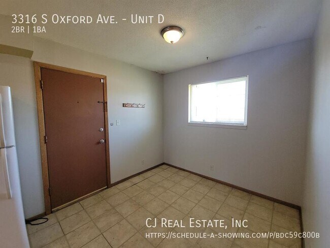 Foto del edificio - 3316 S Oxford Ave