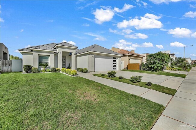 Foto del edificio - 37 Providence Ave