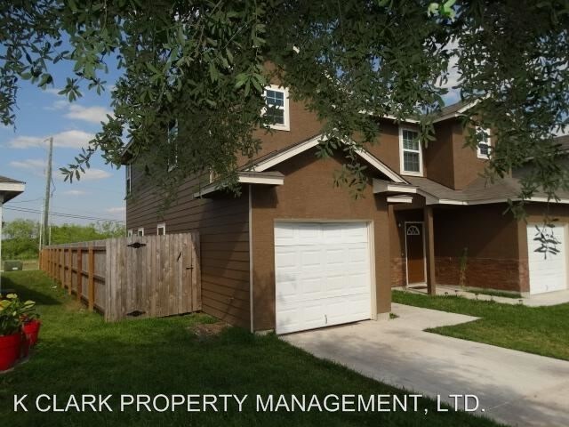 Building Photo - 3 br, 2.5 bath House - 7227 GOLF WAY #1