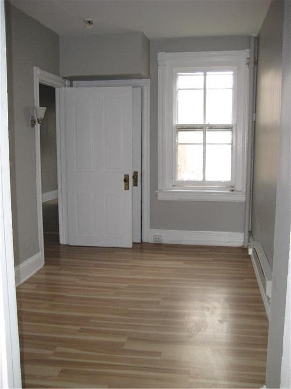 Building Photo - 113 E Broad St