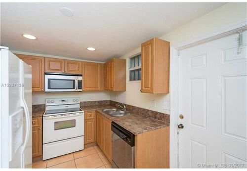 Foto del edificio - 4701 SW 19th St