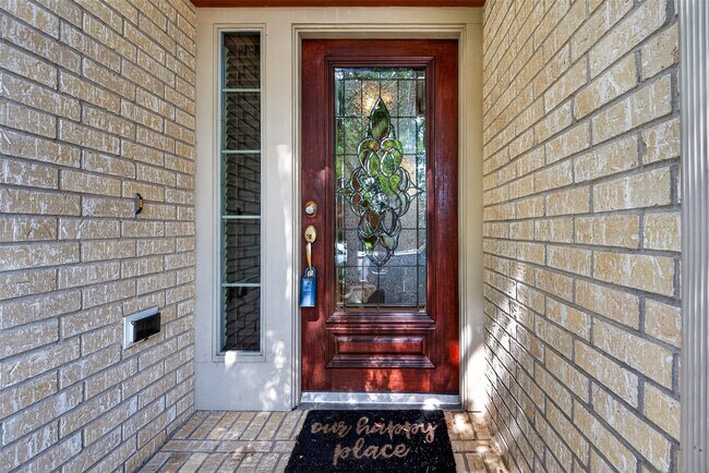 Building Photo - 2808 Arbor Brook Ln
