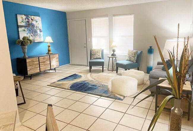 Building Photo - 3901 S Garnett Rd