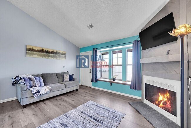 Building Photo - 17478 E Rice Cir