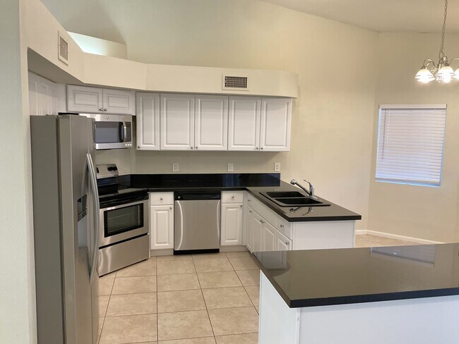 Building Photo - 15808 E Jericho Dr