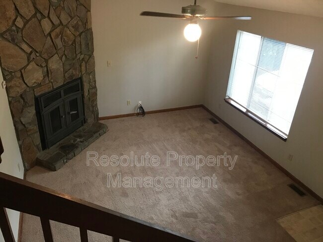 Building Photo - 7368 Berkshire Downs Dr