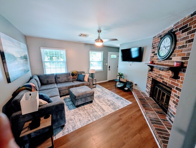 Foto del edificio - 550 Darby Creek Rd