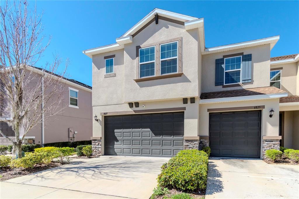 Foto principal - 6827 Citrus Creek Ln