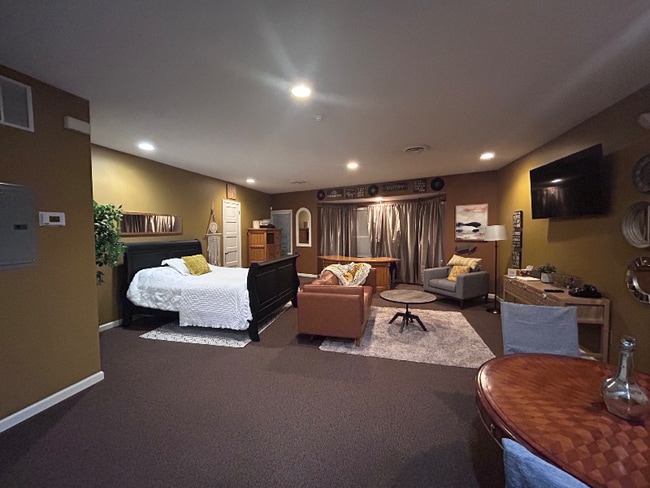 Foto del edificio - 11609 Detroit Ave