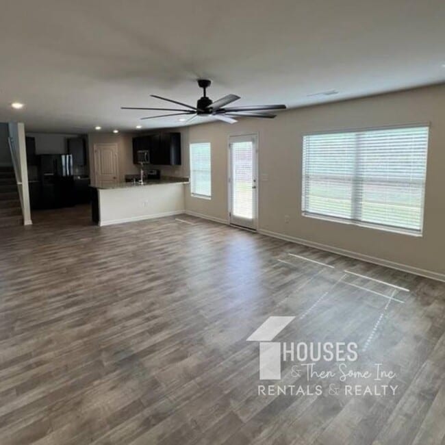 Building Photo - 2366 SC-56