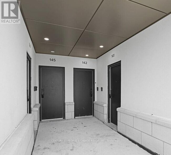 Building Photo - 3010-3010 Trailside Dr