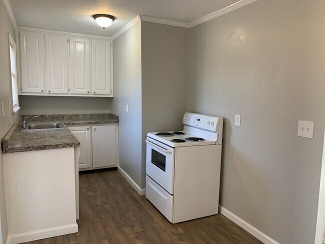Foto del edificio - Very Nice 2 Bed 1 Bath Home In Great Locat...