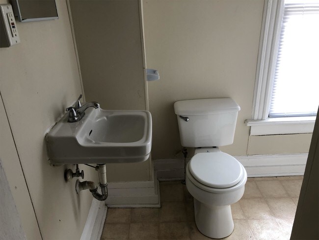 Foto del edificio - 1031 Woodward Ave