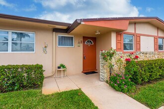Building Photo - 2995 Crosley Dr W