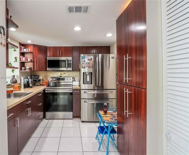 Photo - 2055 SW 122nd Ave Unit 306 Apartment