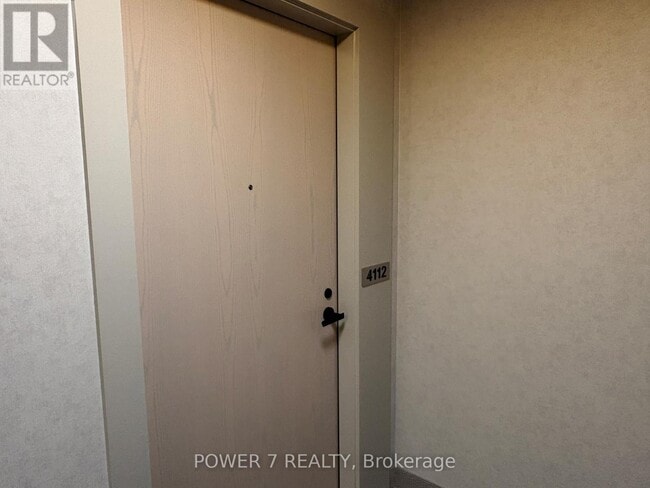 Building Photo - 8 Interchange Wy