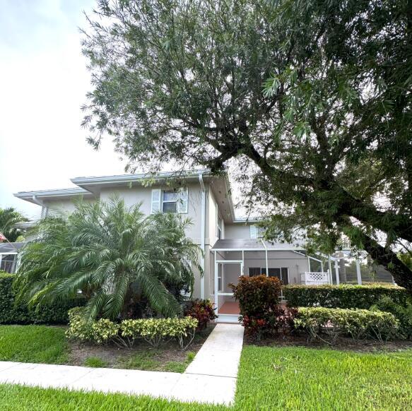 Foto del edificio - 2813 SW Lakemont Pl