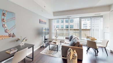 Building Photo - 30 Nelson St