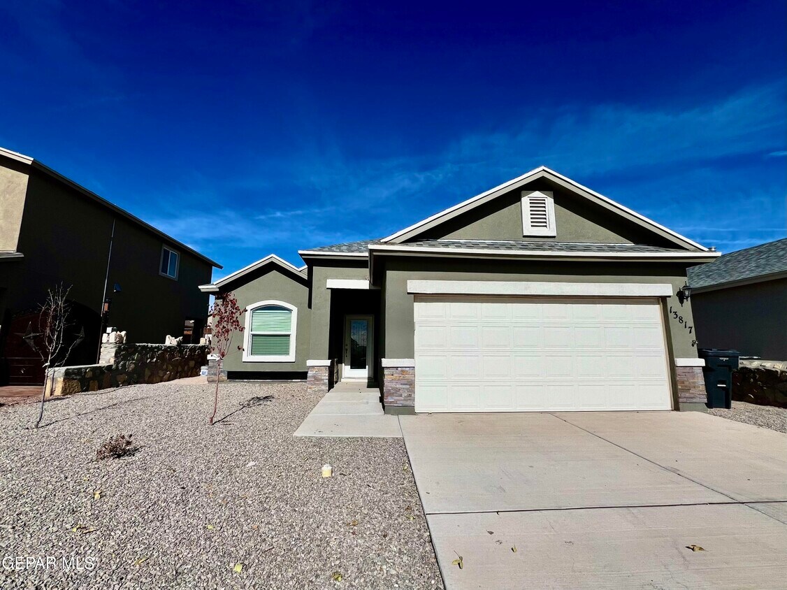 Primary Photo - 13817 Garforth Ave