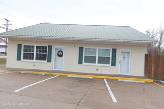 Building Photo - 106 Peonia Rd
