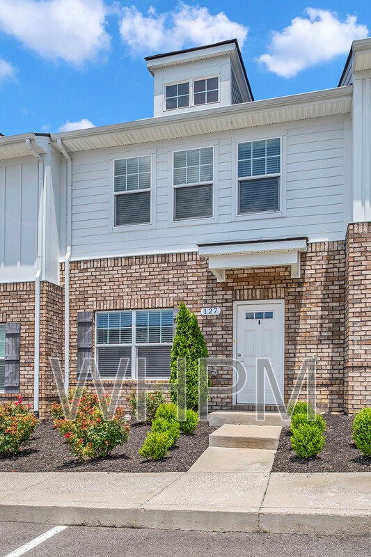 Foto del edificio - 127 Dry Creek Commons Dr