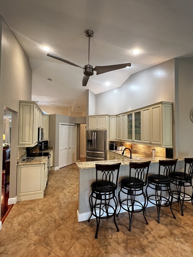 Foto del edificio - 9421 Old Hickory Cir