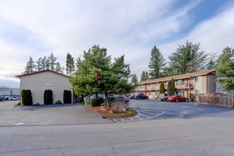 Building Photo - 3775 SW 108th Ave