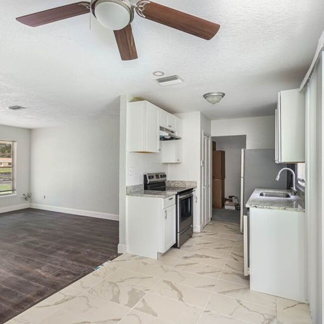 Building Photo - Just Listed - 3 Bedroom Home in Richmond H...