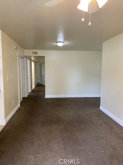 Foto del edificio - 650 E 81st St