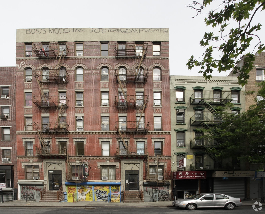127 Allen Street - 127 Allen St