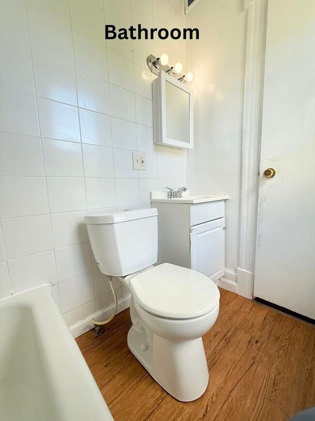 Building Photo - 272 Highland Ave