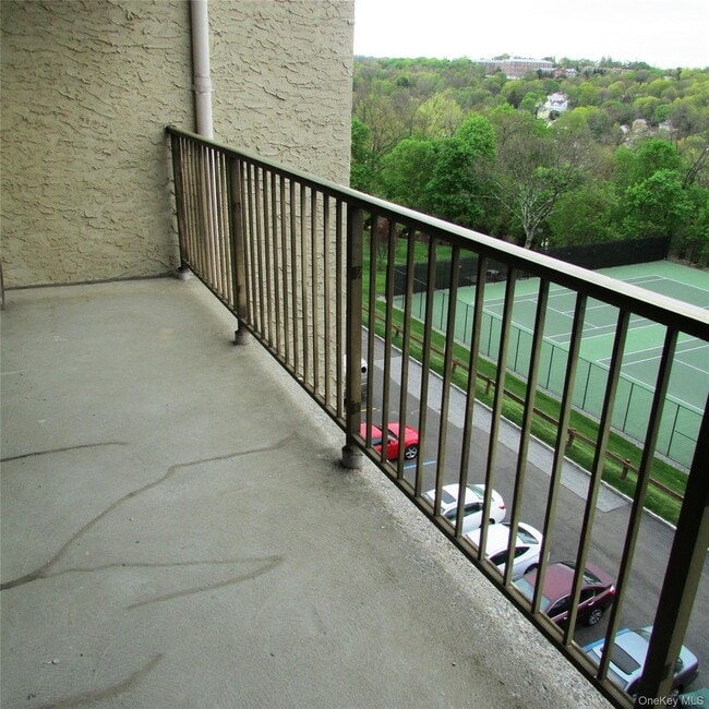 Foto del edificio - 150 Overlook Ave