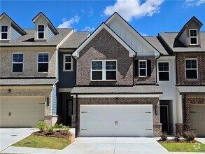 Building Photo - 2427 Livi Ln
