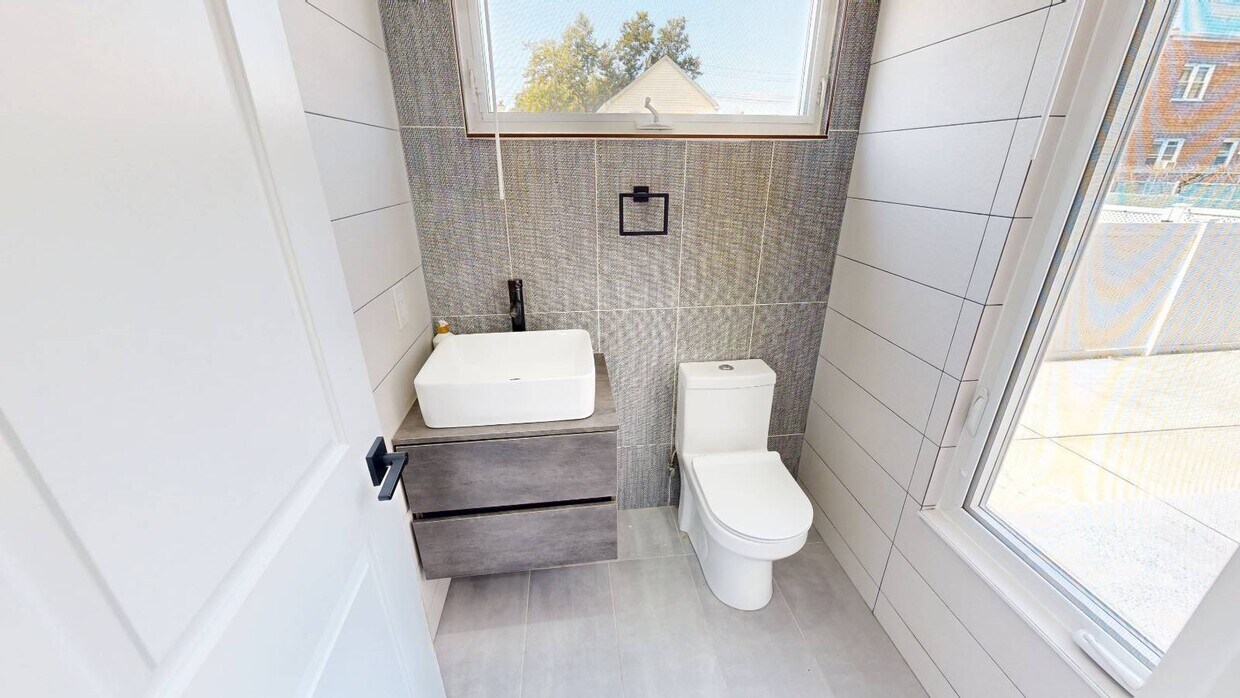 Foto principal - 93 Skidmore Ln